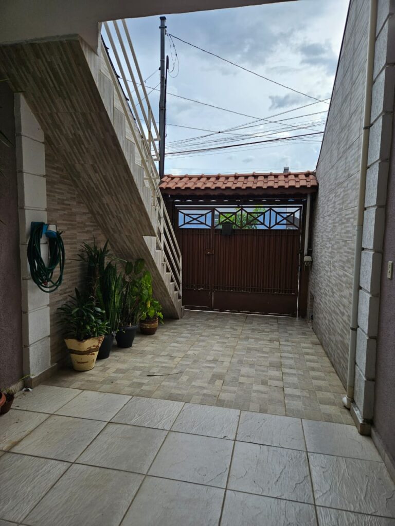 Sobrado em Vl Carmosina