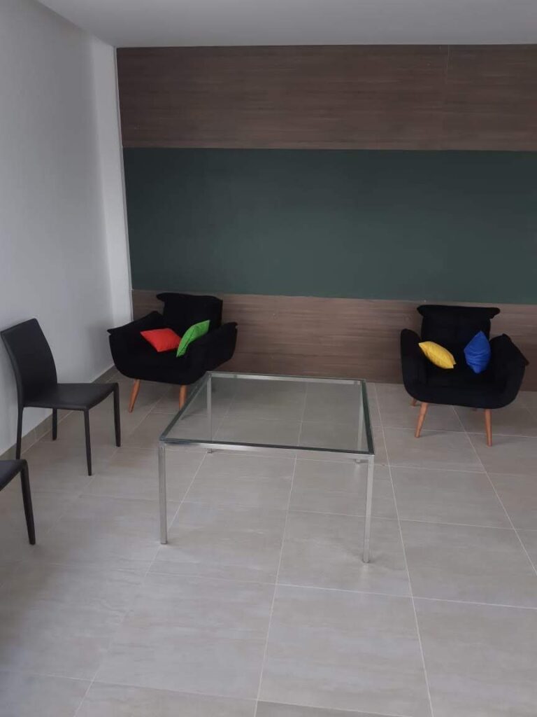 Apartamento em Jardim Colônia